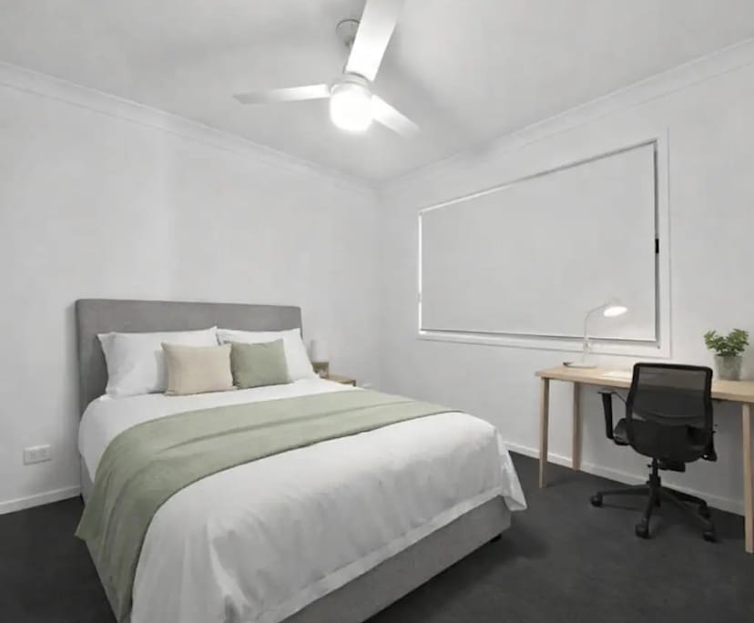 $300, Share-house, 4 bathrooms, Ipswich QLD 4305