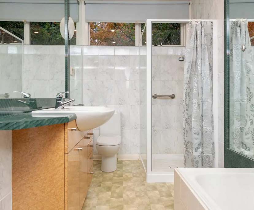 $389, Flatshare, 2 bathrooms, Chirnside Park VIC 3116