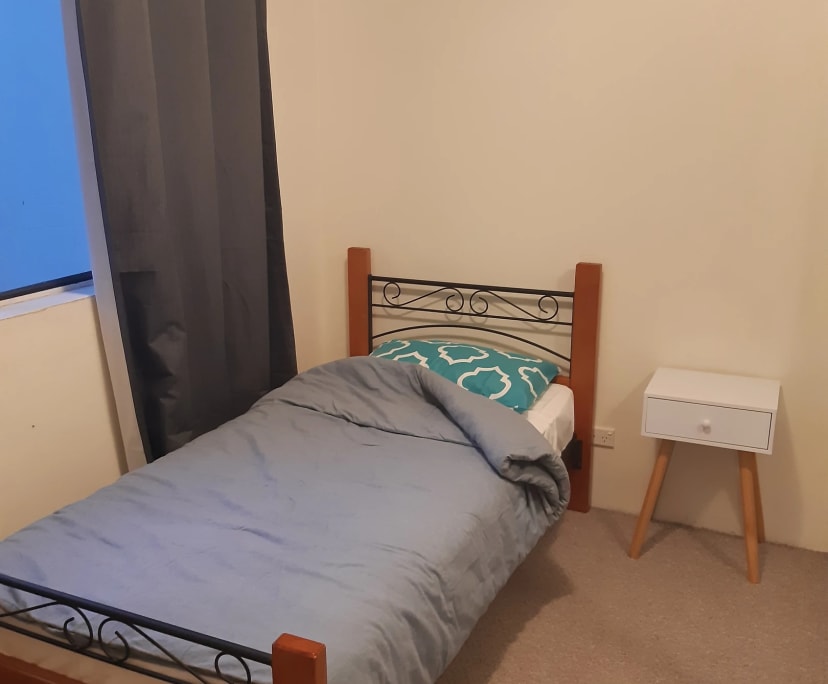 Furnished room in a flatshare