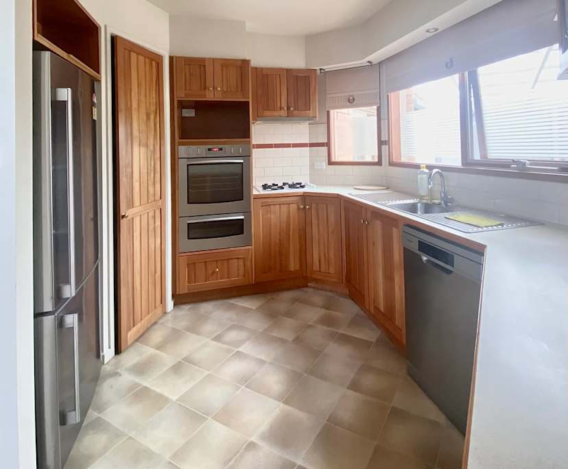 $620, Whole-property, 3 bathrooms, Grovedale VIC 3216