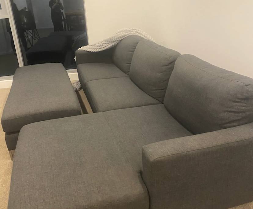 Unfurnished room with ensuite in a flatshare