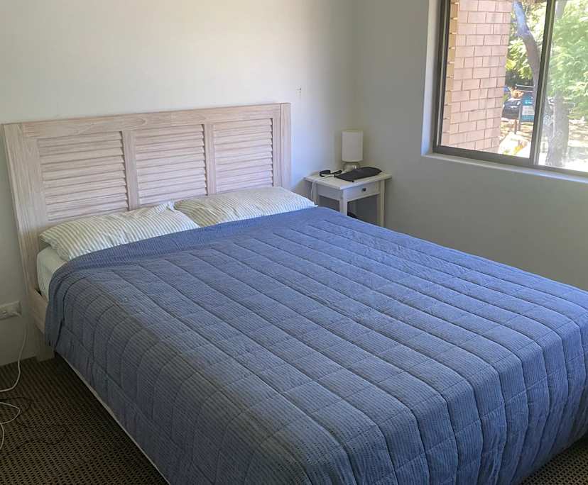 $450, Share-house, 2 bathrooms, Broadbeach Waters QLD 4218