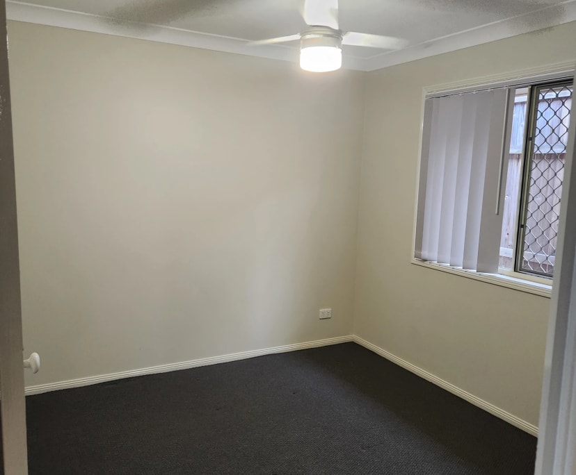 Room for Rent in Springfield Lakes, Brisbane 250,...