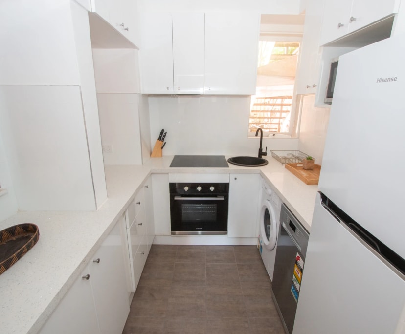 $1,200, Whole-property, 4 bathrooms, Saint Kilda VIC 3182