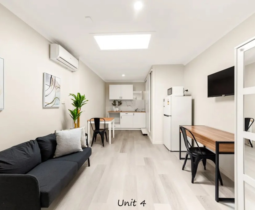 $400, Granny-flat, 1 bathroom, Tewantin QLD 4565