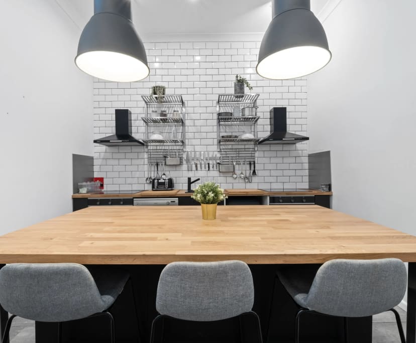 $380, Share-house, 6 bathrooms, Surry Hills NSW 2010