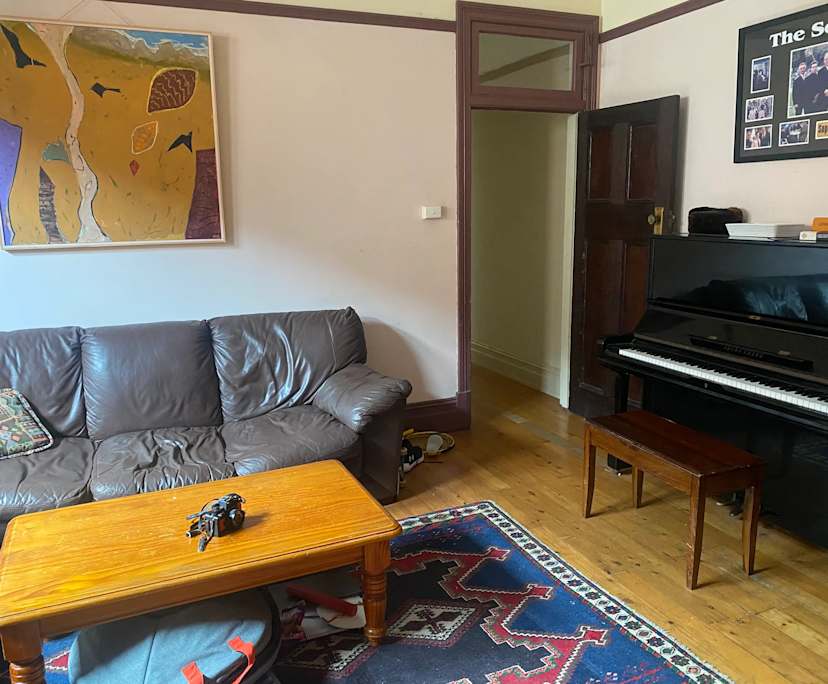 Unfurnished room in a share house