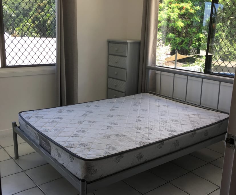 $230, Share-house, 3 bathrooms, Smithfield QLD 4878