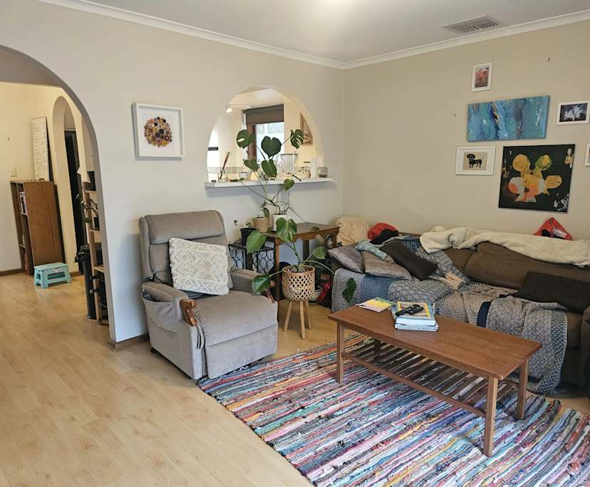 Room in a share house