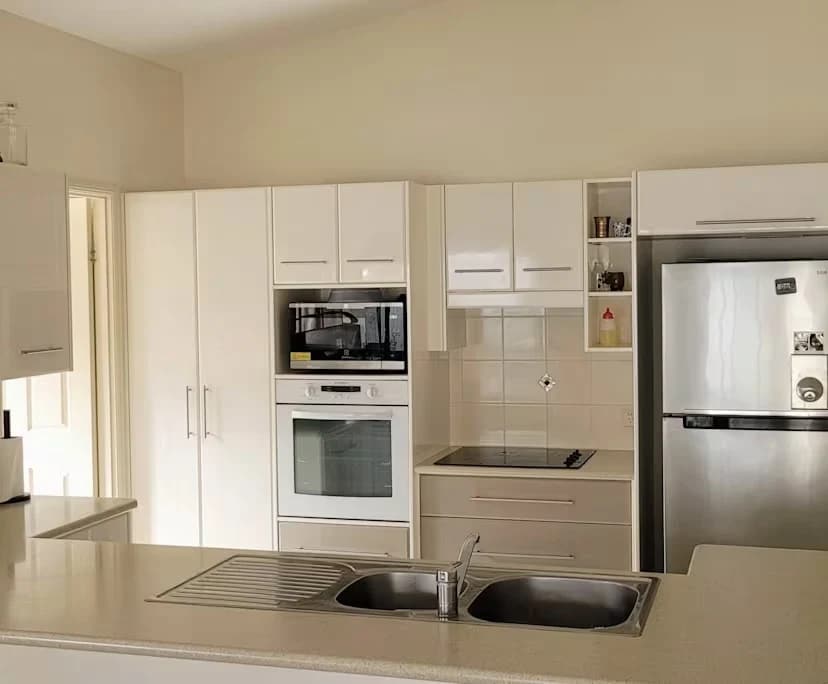 $350, Share-house, 3 bathrooms, Pottsville NSW 2489