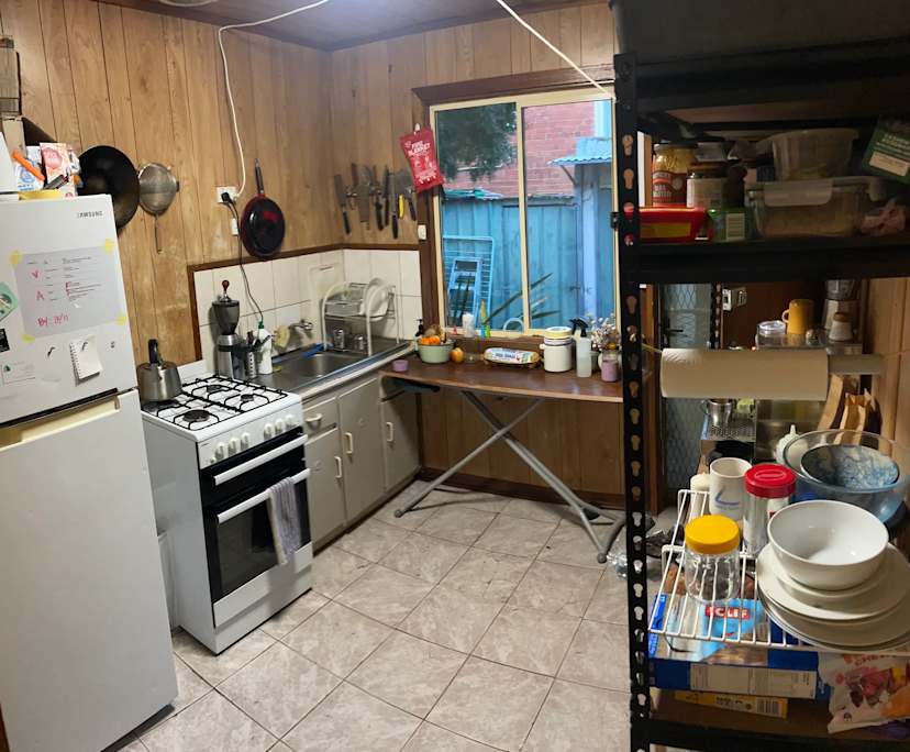 Whole property with 2 rooms for rent