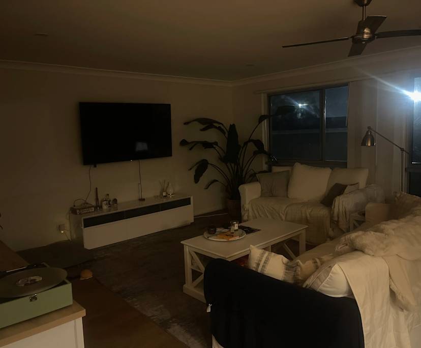 Furnished room with own bathroom