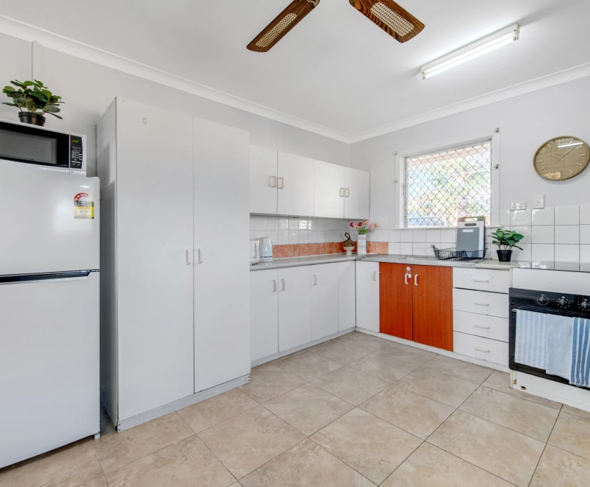 Room for Rent in Acacia Ridge, Brisbane 300, Furn...