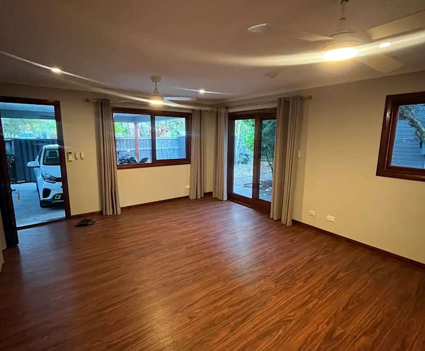 $550, Studio, 1 bathroom, Southport QLD 4215