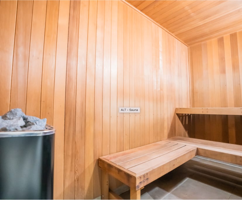 $350, Flatshare, 2 bathrooms, Flemington VIC 3031