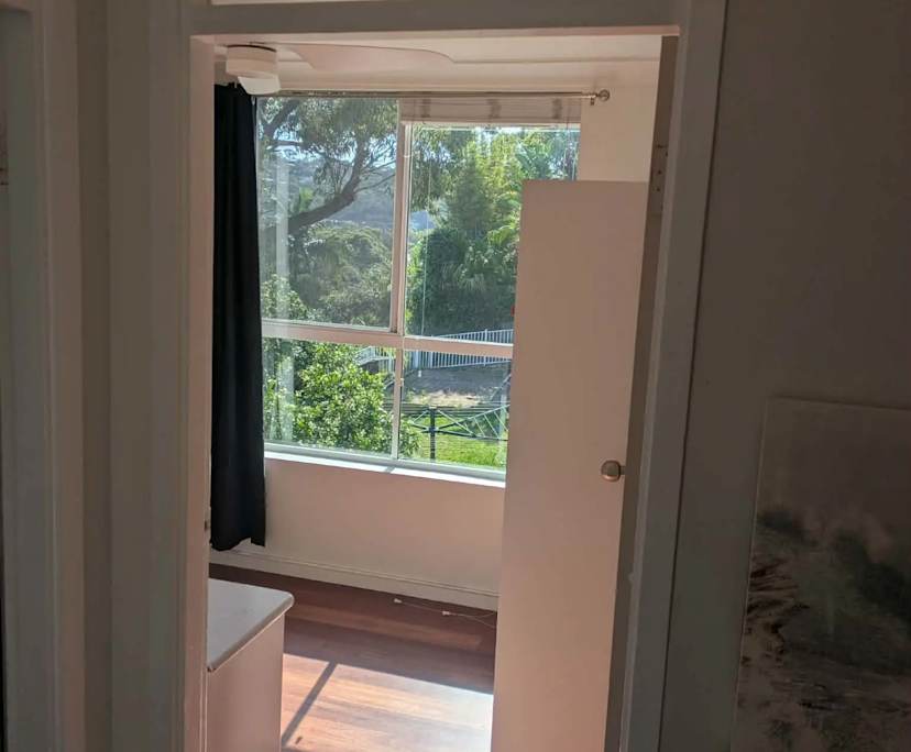 $325, Flatshare, 2 bathrooms, Brookvale NSW 2100