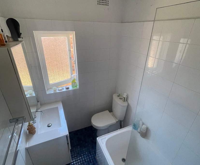 $1,000, Whole-property, 2 bathrooms, North Bondi NSW 2026