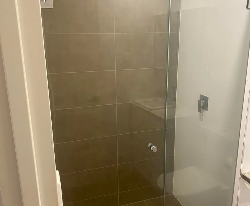 Room for Rent in West Gosford, NSW 260, Unfurnish...