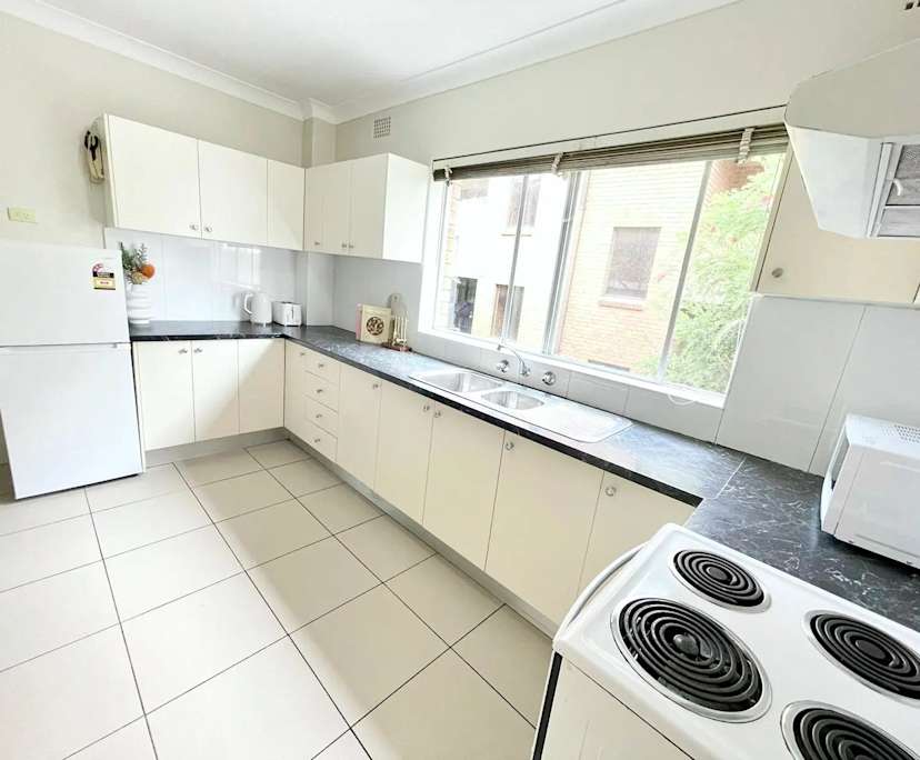 $210, Share-house, 3 bathrooms, Liverpool NSW 2170