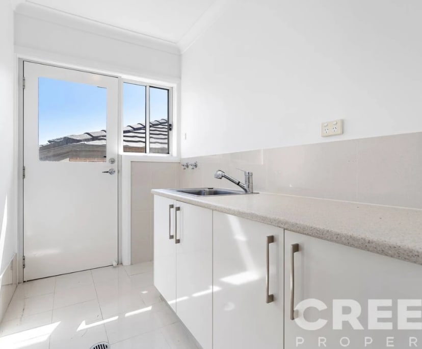 $188, Share-house, 3 bathrooms, Valentine NSW 2280