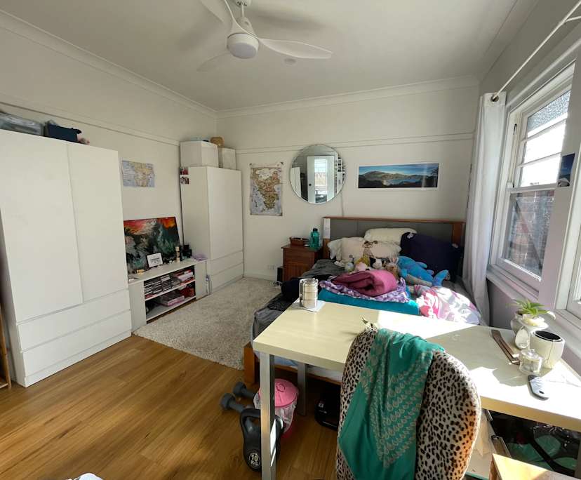 Unfurnished room in a share house