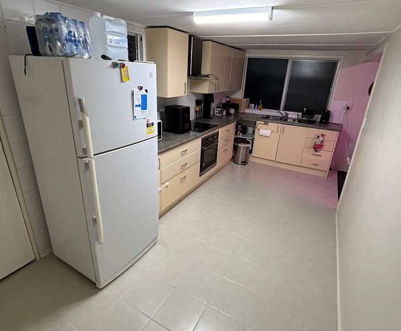 $275, Share-house, 3 bathrooms, East Mackay QLD 4740
