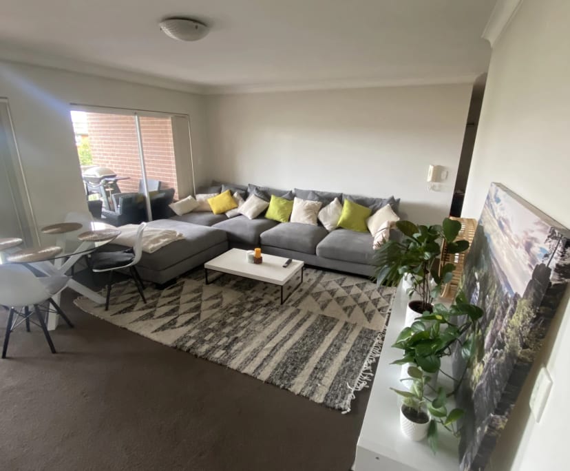 Furnished room in a flatshare