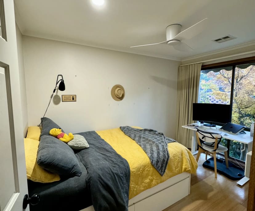 Room for Rent in Isaacs, Canberra 300, Furnished,...