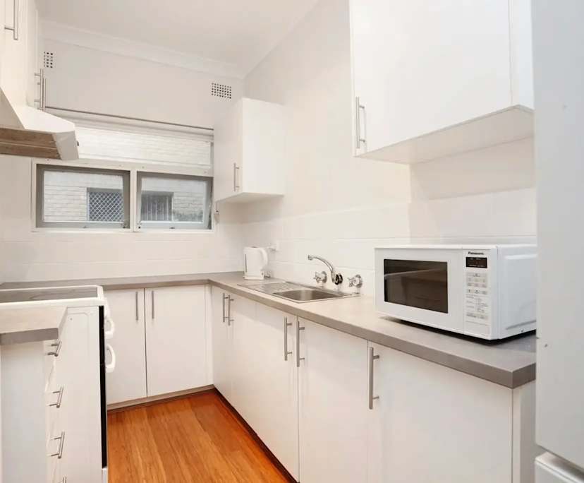 $890, Whole-property, 2 bathrooms, Kogarah NSW 2217