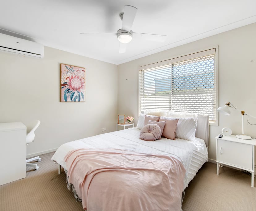 $390, Share-house, 5 bathrooms, Redbank Plains QLD 4301