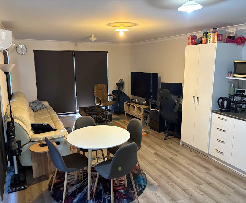 $300, Share-house, 3 bathrooms, Yanchep WA 6035