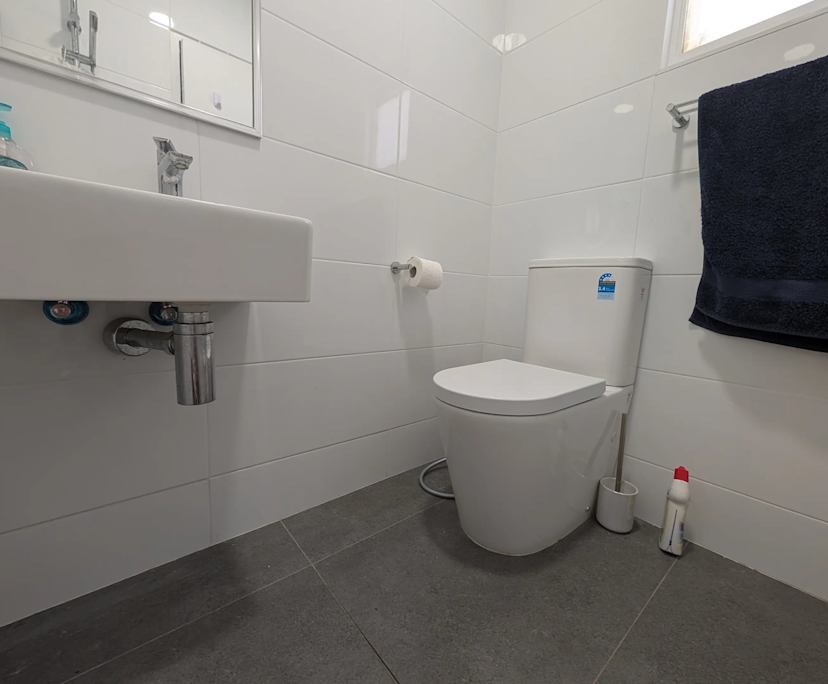 $450, Student-accommodation, 1 bathroom, Victoria Park WA 6100