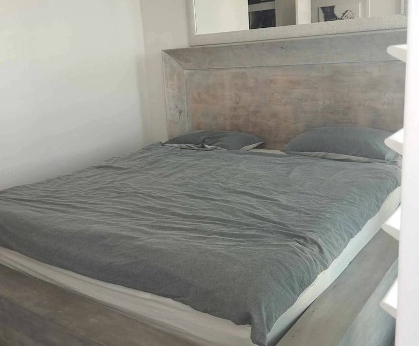 $500, Flatshare, 2 bathrooms, Newstead QLD 4006