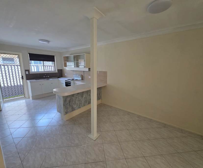 $1,100, Whole-property, 3 bathrooms, Miami QLD 4220