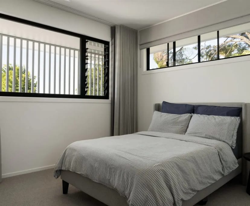 Room with ensuite in a share house