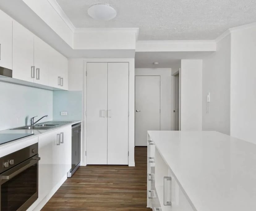 Unfurnished room with own bathroom