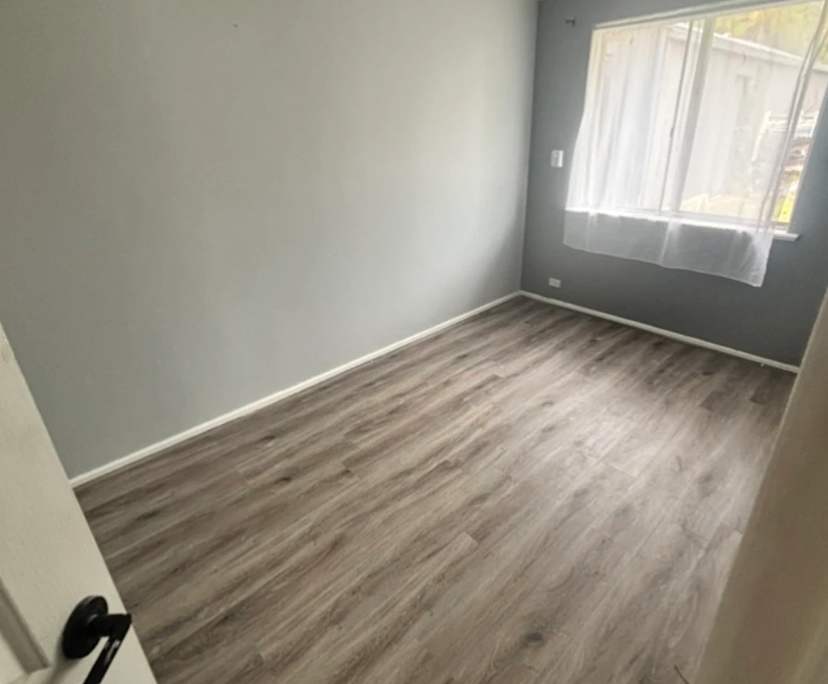 Unfurnished room in a share house