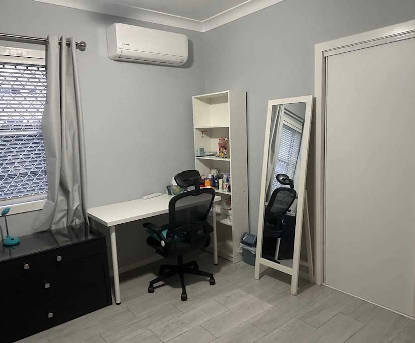 $350, Share-house, 5 bathrooms, Bulimba QLD 4171