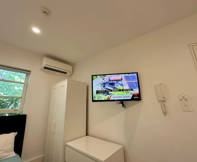 $450, Share-house, 6 bathrooms, McMahons Point NSW 2060