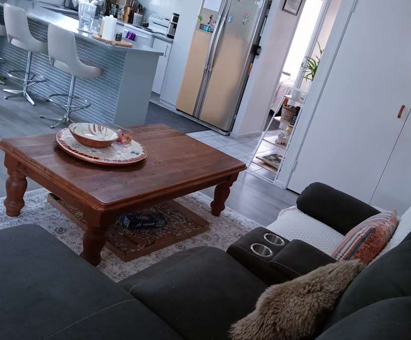 $230, Flatshare, 2 bathrooms, Urangan QLD 4655