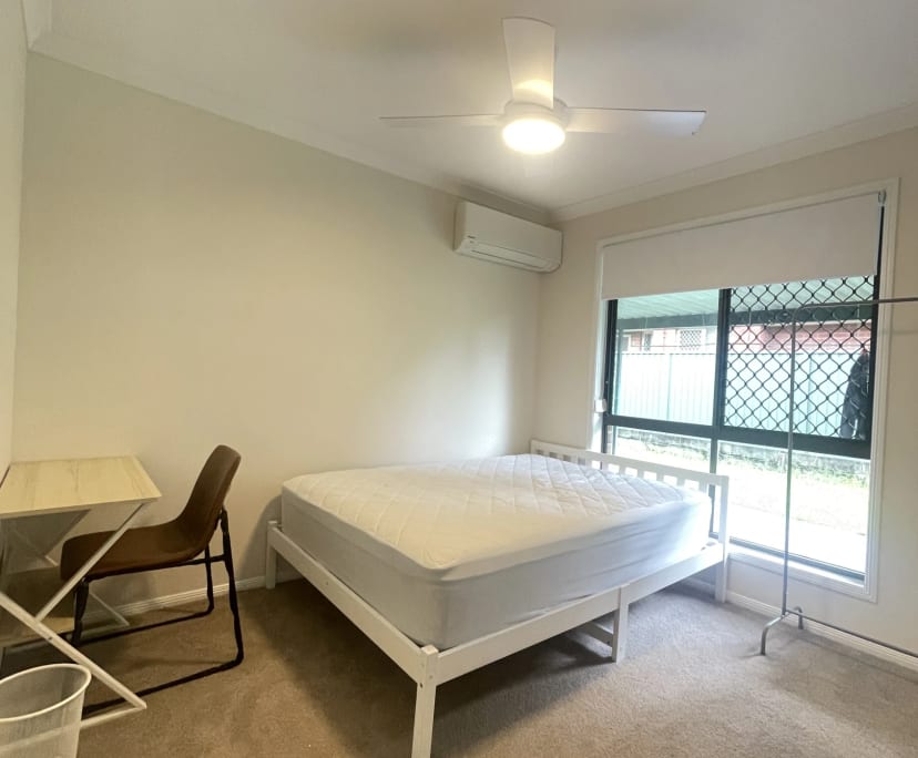 $230, Share-house, 5 bathrooms, Waterford West QLD 4133