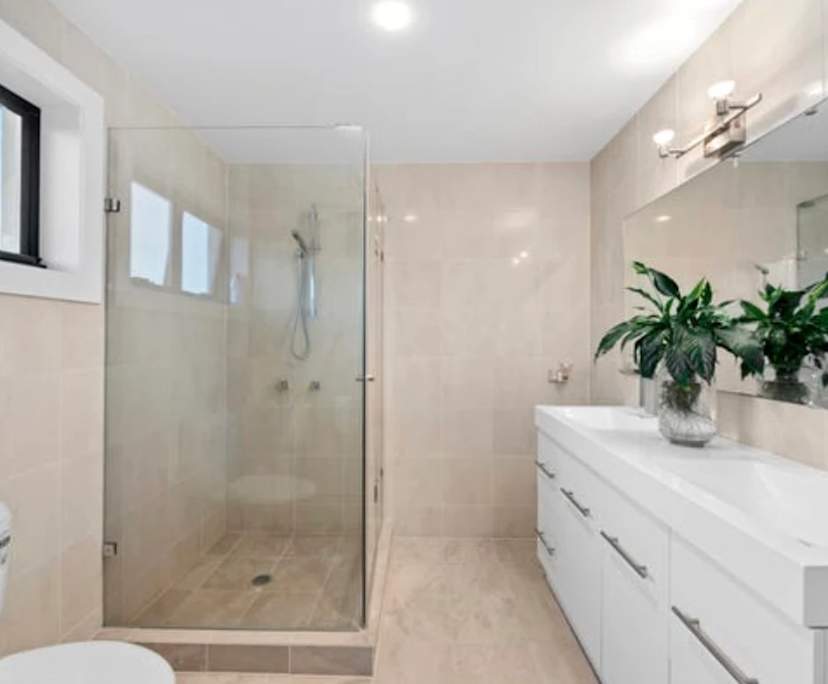 $570-750, Student-accommodation, 3 rooms, Broadbeach Waters QLD 4218, Broadbeach Waters QLD 4218