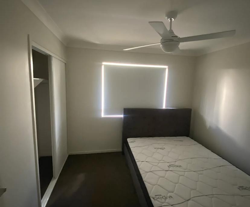 $300, Share-house, 3 bathrooms, Logan Reserve QLD 4133