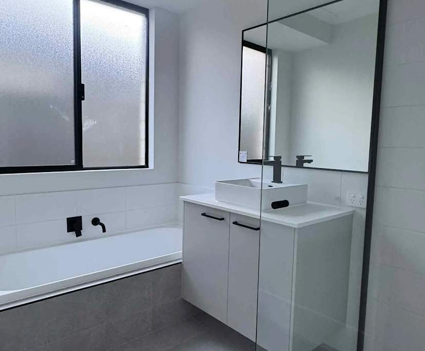 Room in a share house