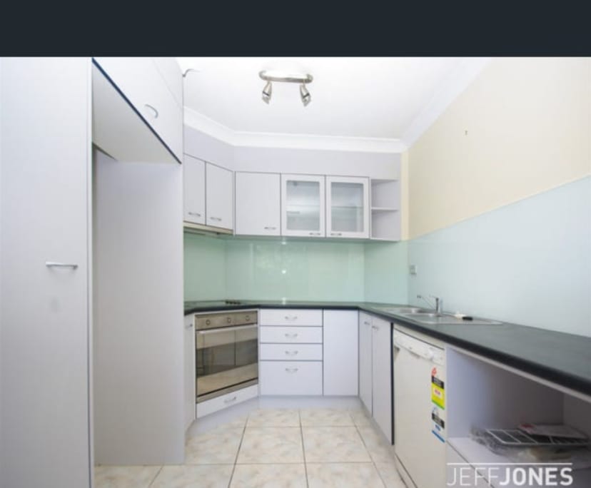 Unfurnished room in a flatshare