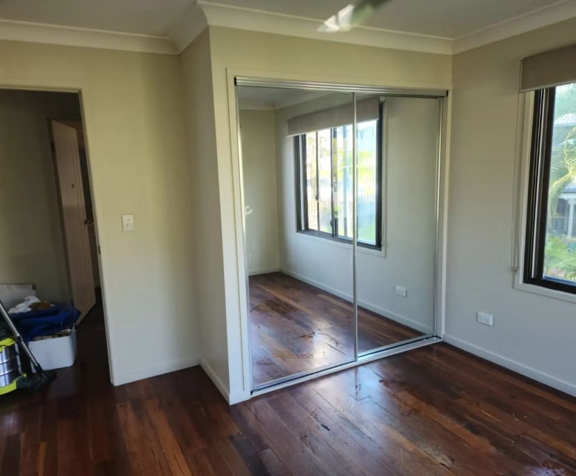 $270, Share-house, 6 bathrooms, Daisy Hill QLD 4127