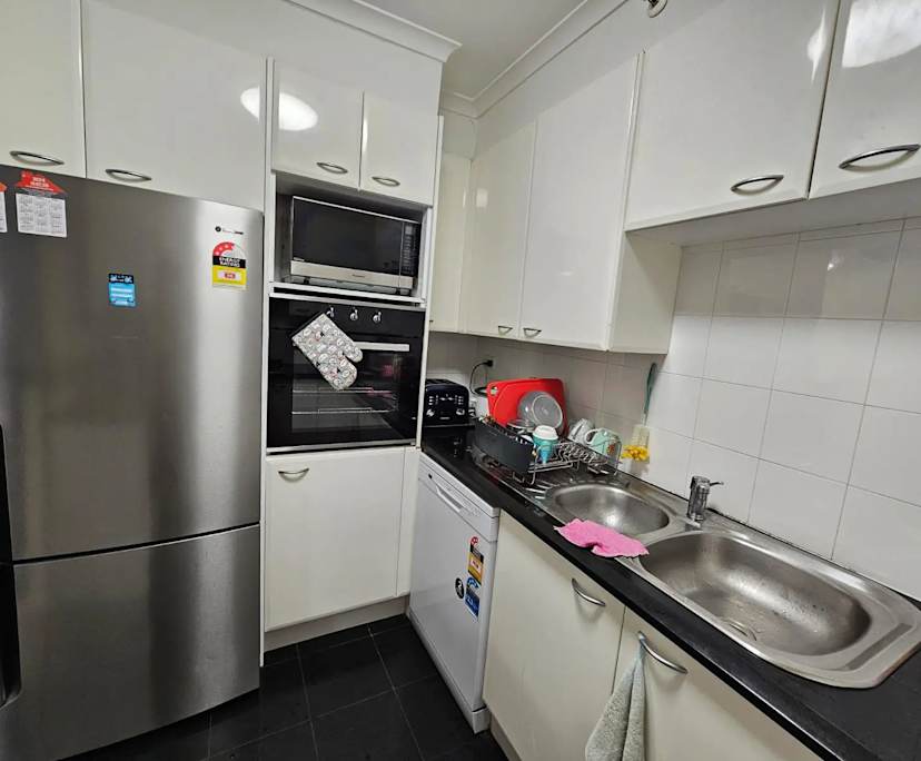 $235, Flatshare, 2 bathrooms, Sydney NSW 2000