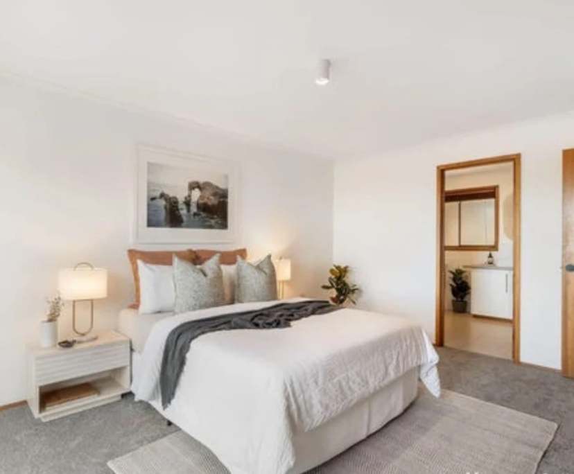 Whole property with 4 rooms for rent