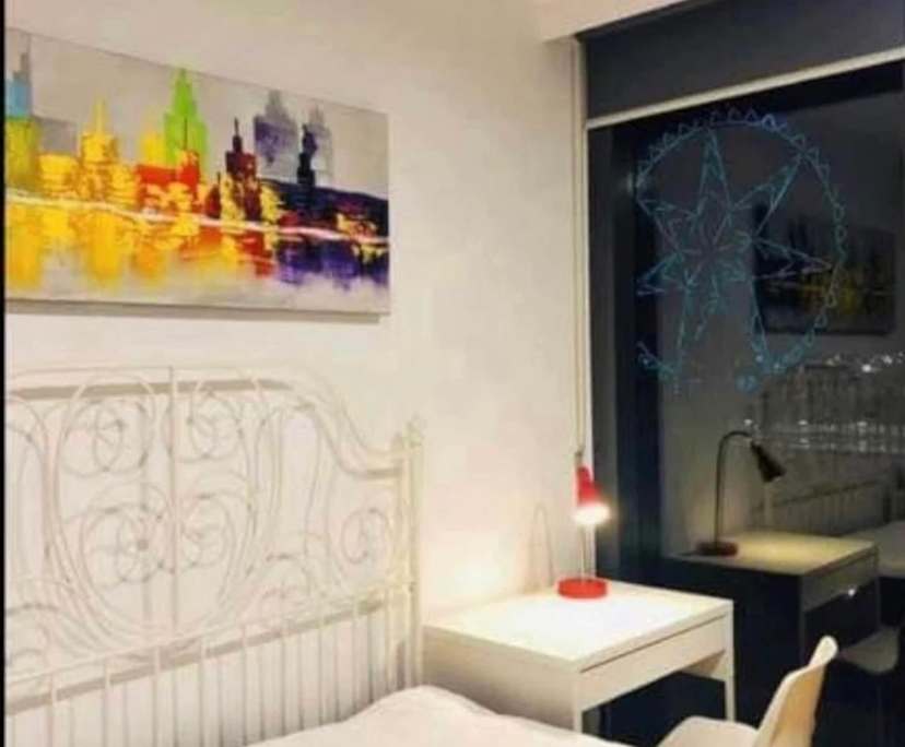 $350, Flatshare, 2 bathrooms, Docklands VIC 3008