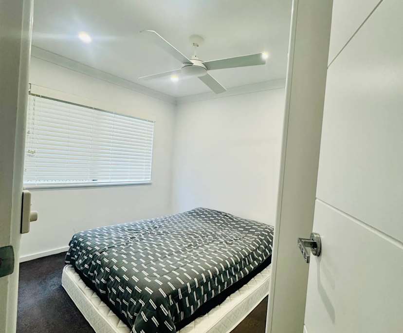 $300, Share-house, 4 bathrooms, Gorokan NSW 2263